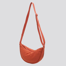 Load image into Gallery viewer, Belle&#39;s Atlaflex™ Everyday Carry Waterproof Nylon Shoulder Bag