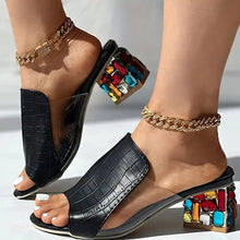 Load image into Gallery viewer, Belle&#39;s FascinoPassion Chunky Heel Sandals